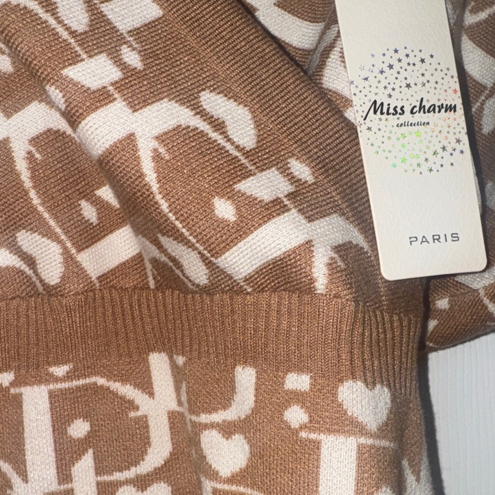 Brown and White Patterned Dress - Picture 6 of 16